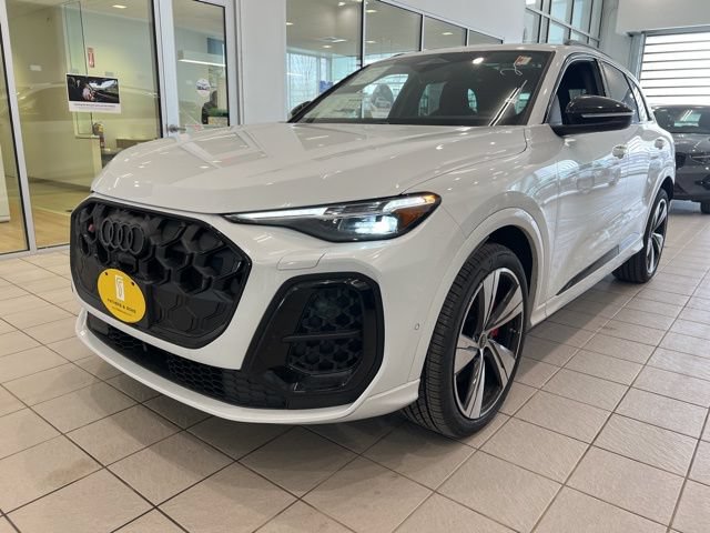 New 2025 Audi SQ5 Premium Plus AWD/4WD image 3