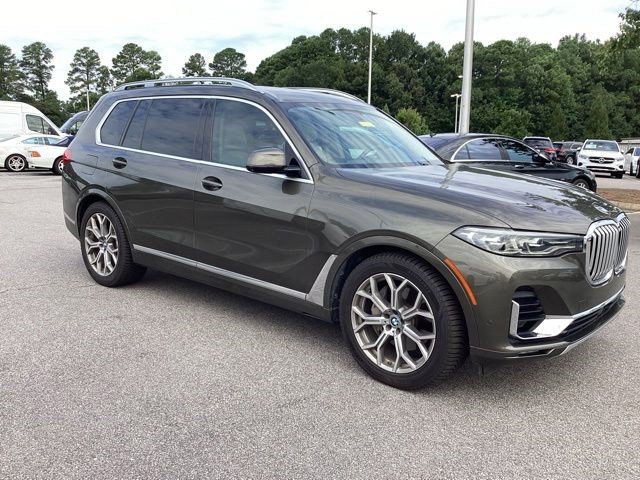 Used 2020 BMW X7 xDrive40i w/ Executive Package AWD/4WD image 2