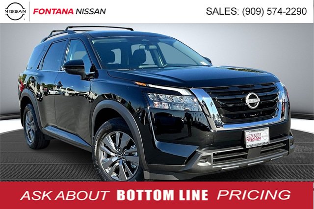 New 2025 Nissan Pathfinder SV
