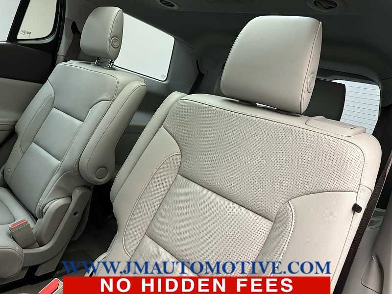 Used 2019 GMC Acadia SLT image 16