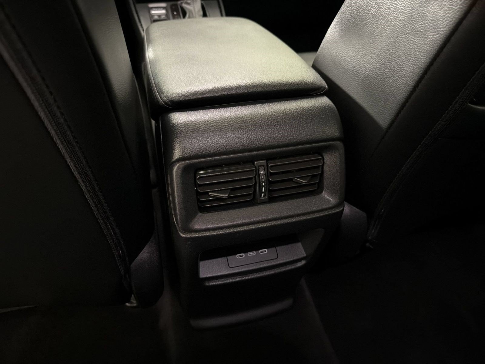 Used 2024 Honda CR-V EX-L image 32