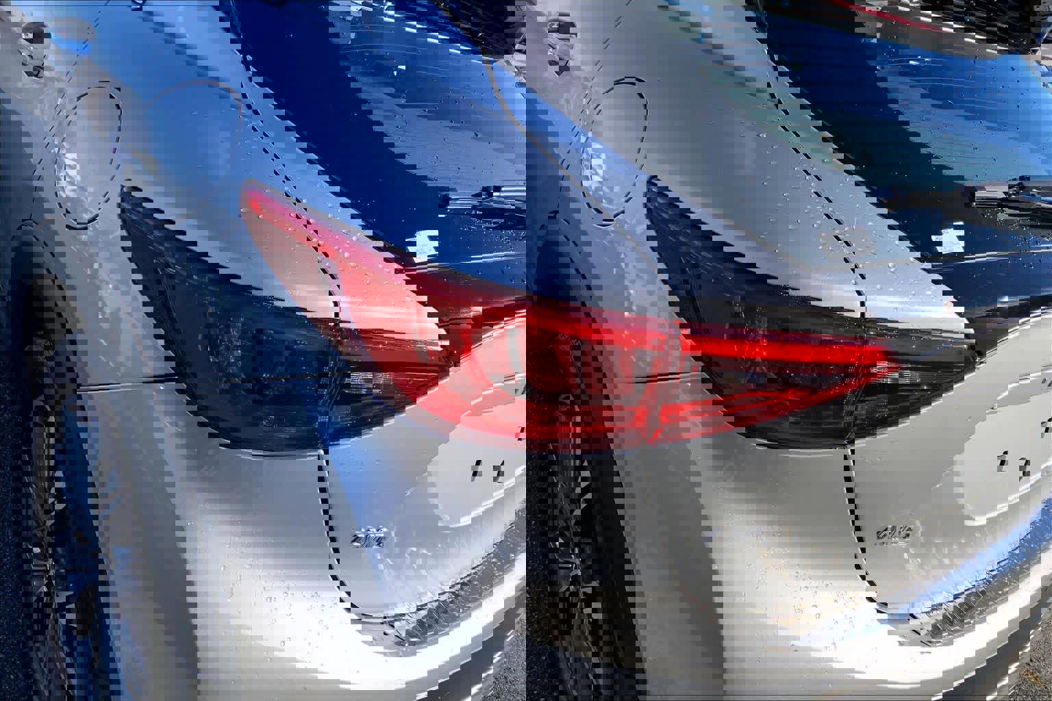 Used 2018 INFINITI QX30 Premium w/ Cargo Package image 27