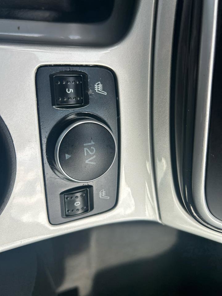 Used 2013 Ford C-MAX Energi SEL image 15