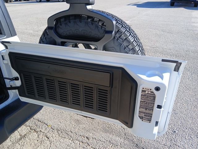 New 2026 Jeep Wrangler Sport S AWD/4WD image 15