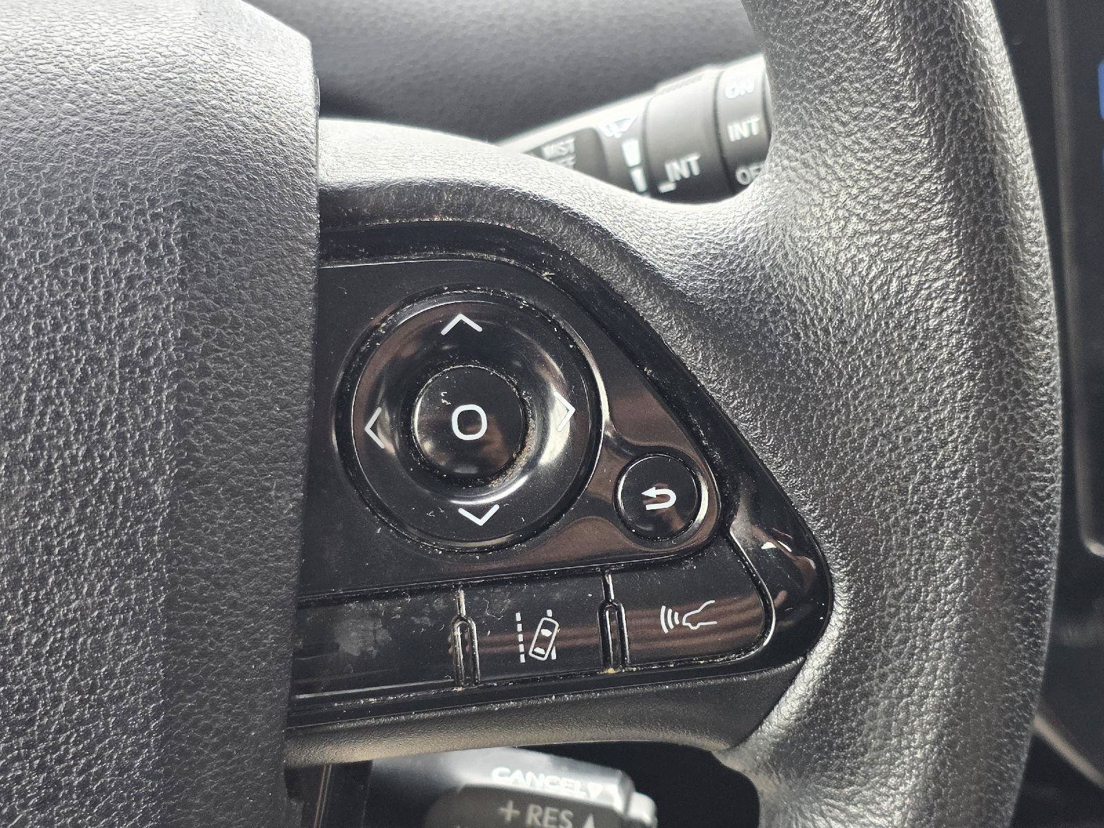 Used 2019 Toyota Prius LE FWD image 12