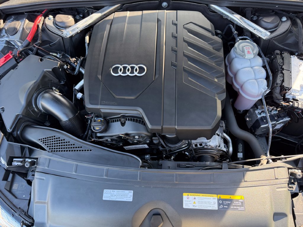 Used 2024 Audi A4 2.0T Premium AWD/4WD image 29