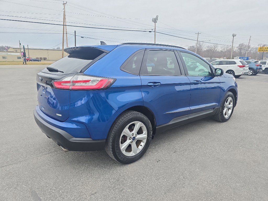 Used 2020 Ford Edge SE w/ Cargo Accessory Package image 6