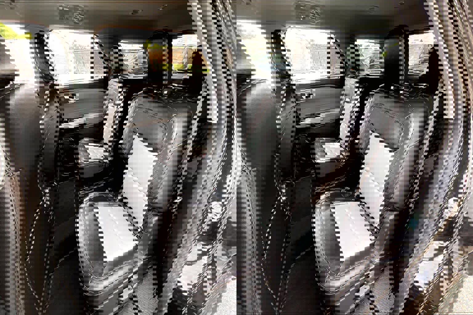 Used 2022 Ford Explorer XLT w/ Equipment Group 202A image 19