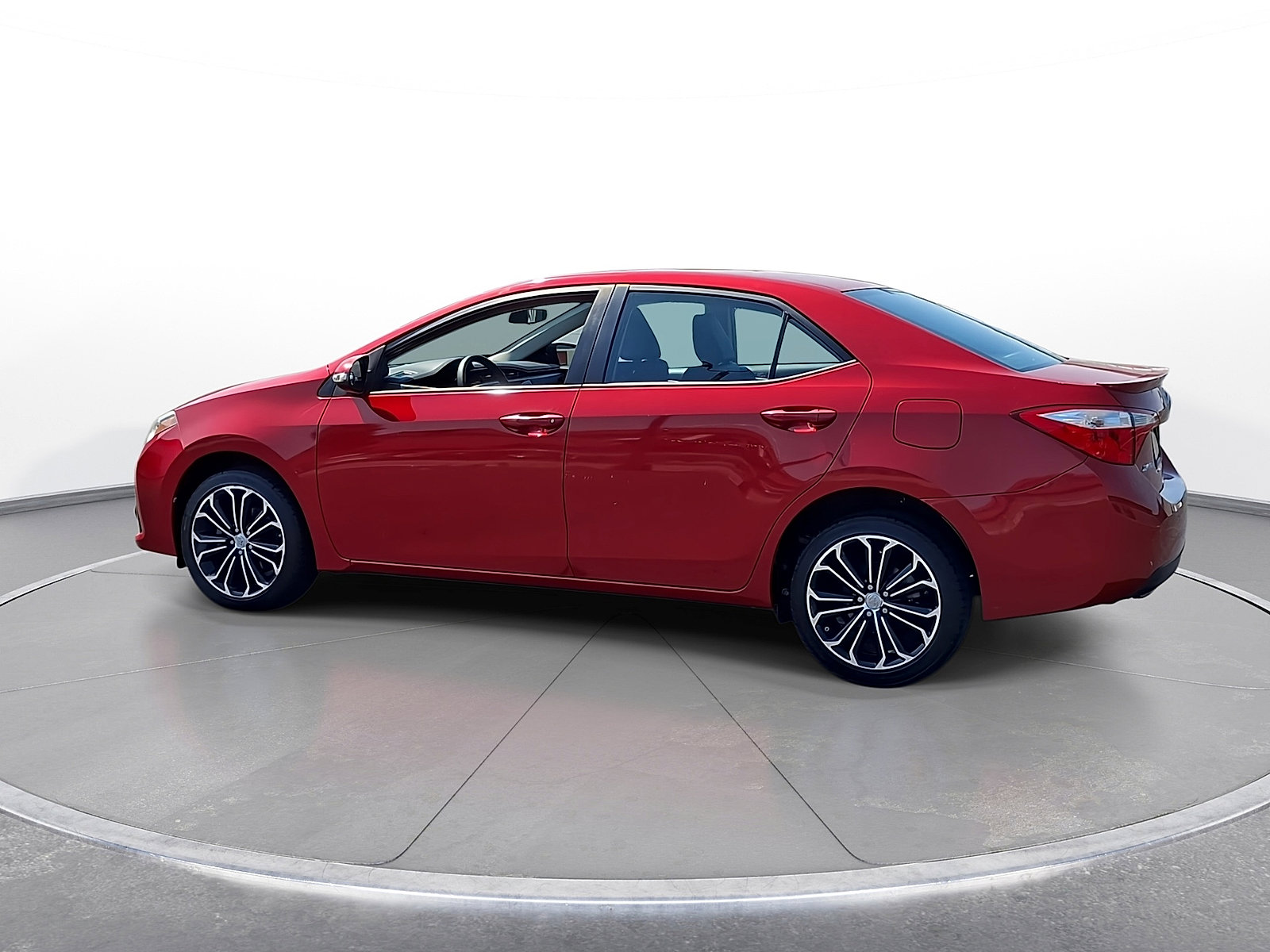 Used 2016 Toyota Corolla S FWD image 5