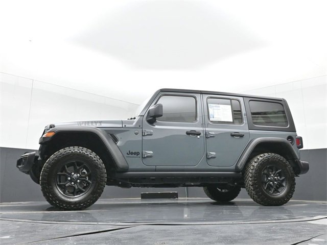 Used 2025 Jeep Wrangler Willys image 47