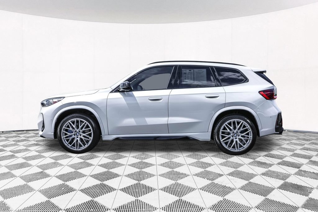 Used 2025 BMW X1 M35i AWD/4WD image 16