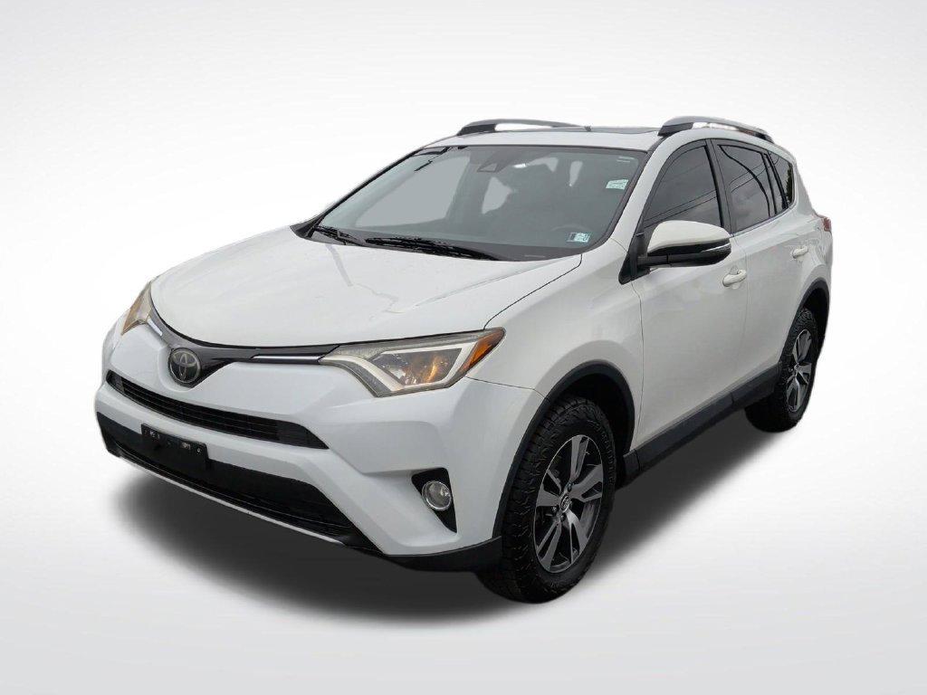 Used 2018 Toyota RAV4 XLE w/ Plus Extra Value Package AWD/4WD image 3
