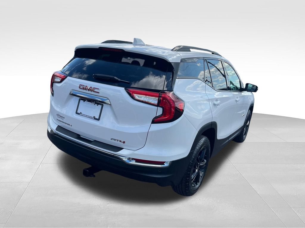 Used 2022 GMC Terrain AT4 w/ Tech Package AWD/4WD image 5