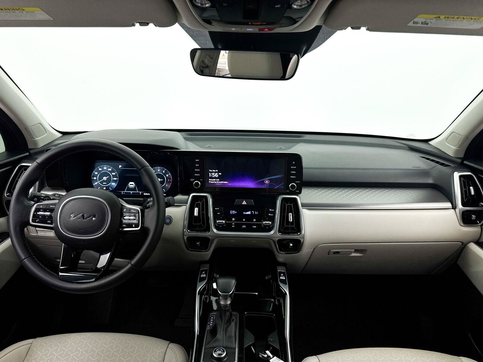 Used 2023 Kia Sorento SX FWD image 23
