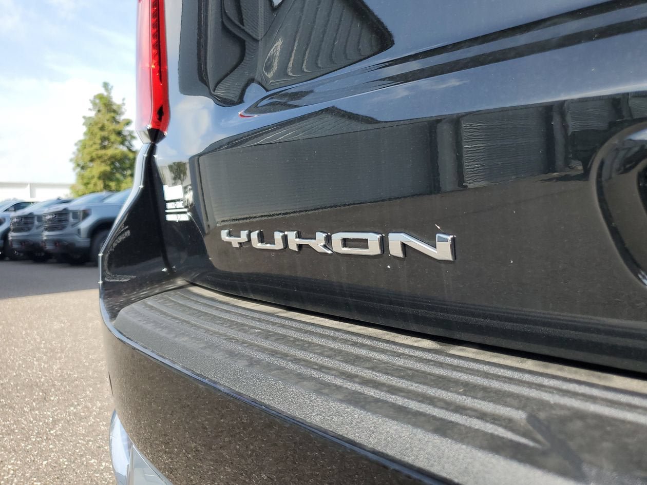 New 2026 GMC Yukon XL Denali RWD image 8