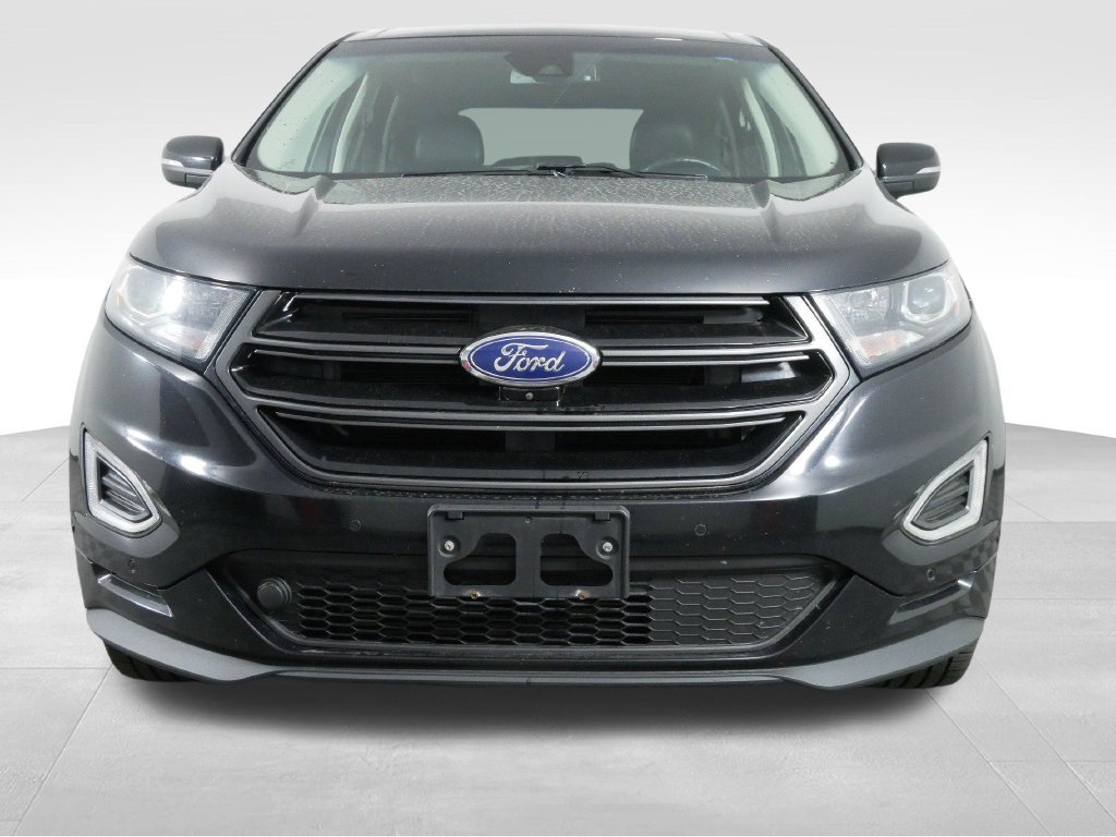 Used 2018 Ford Edge Sport w/ Equipment Group 401A AWD/4WD image 3