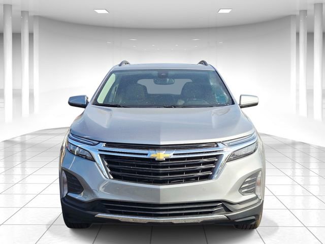 Used 2024 Chevrolet Equinox LT w/ LPO, Floor Liner Package AWD/4WD image 5