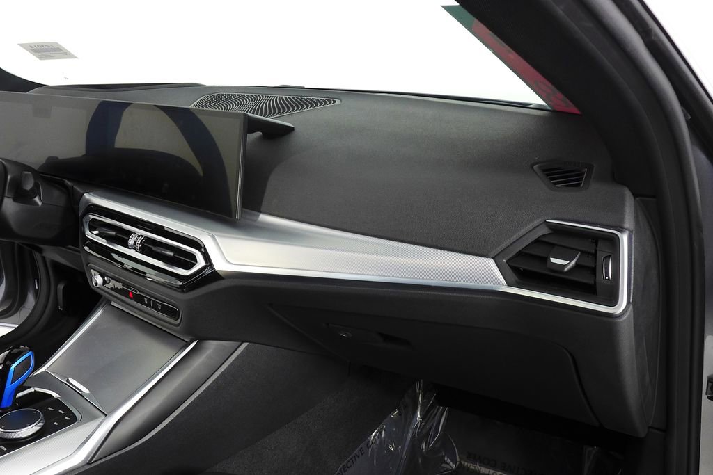 Certified 2023 BMW i4 eDrive35 image 15