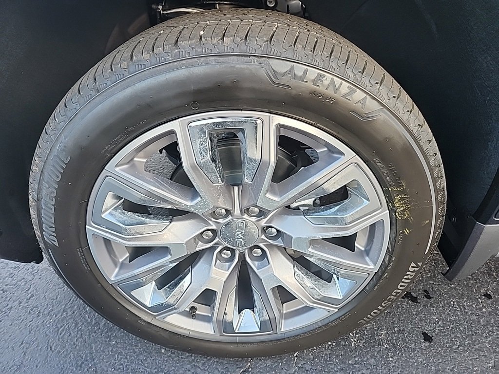 New 2026 GMC Sierra 1500 Denali image 9