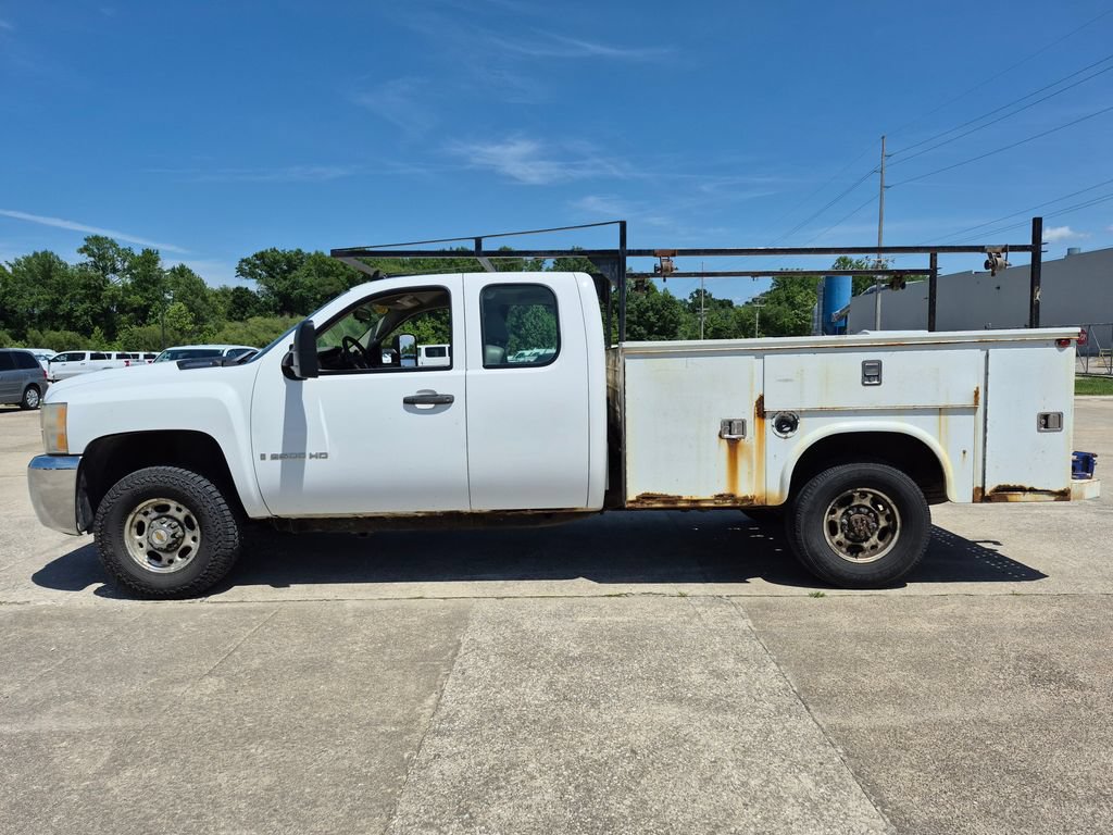 Used 2007 Chevrolet Silverado 2500 W/T AWD/4WD image 4