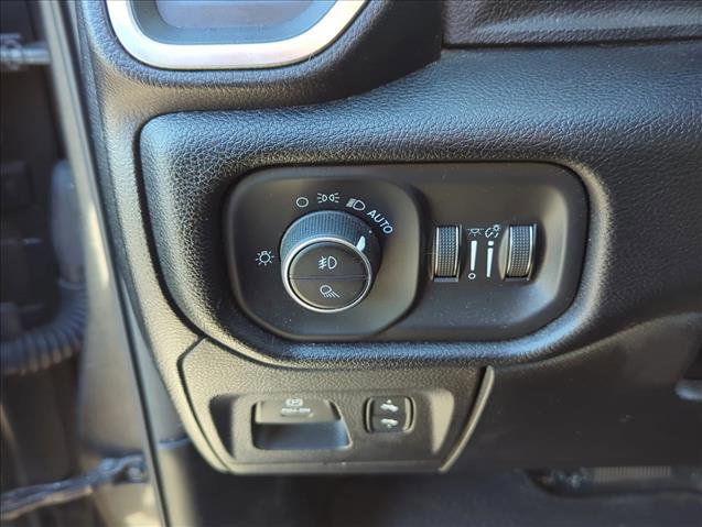 Used 2020 RAM 1500 Laramie image 11