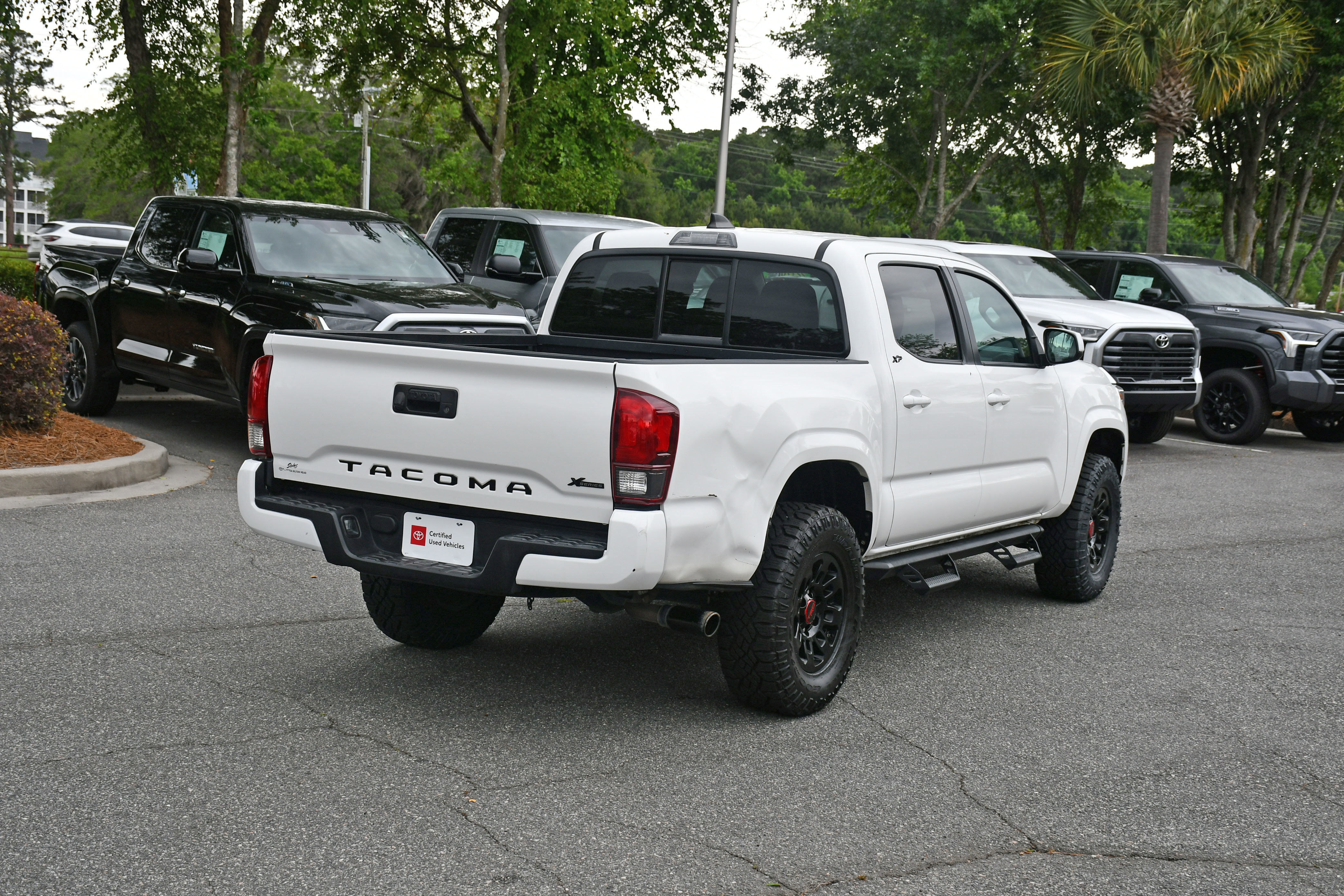 Certified 2022 Toyota Tacoma SR w/ SR Convenience Package RWD image 4