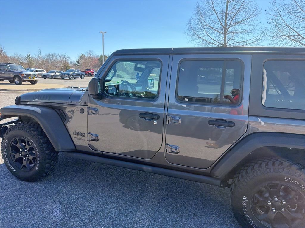 Used 2022 Jeep Wrangler Unlimited Willys image 14