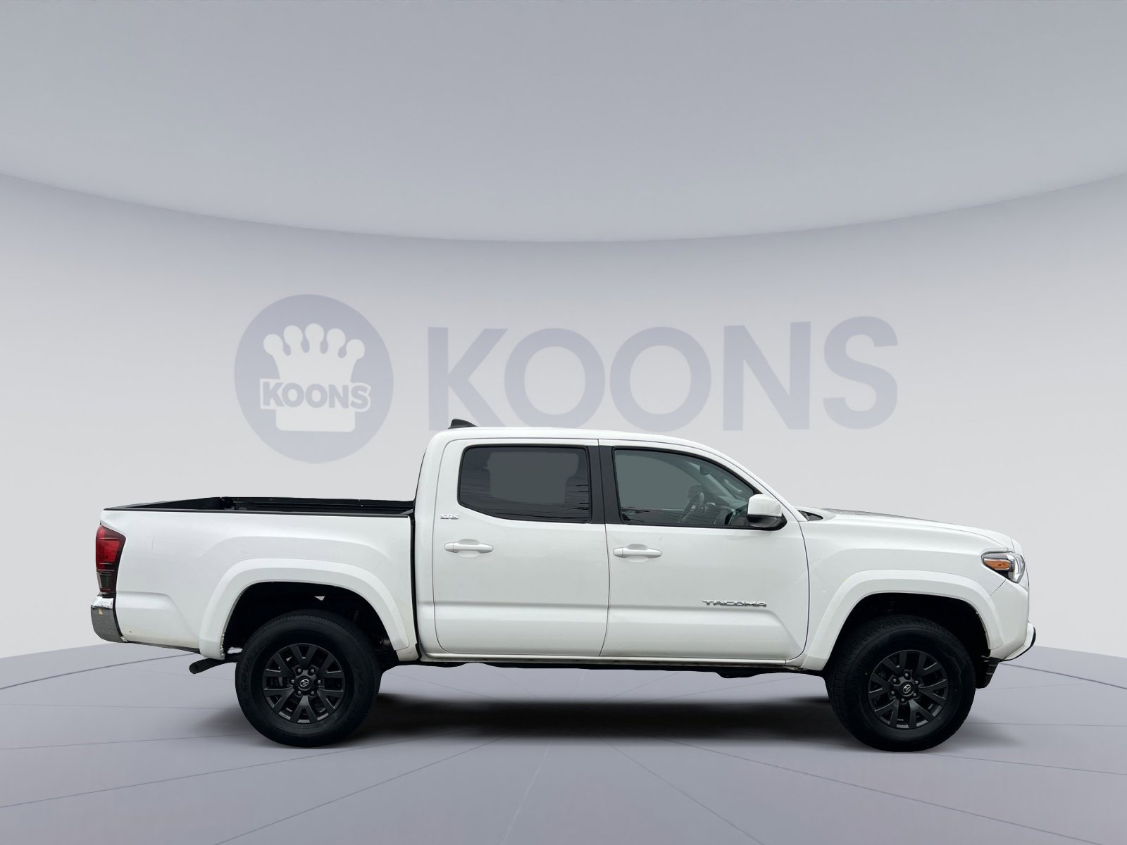Used 2023 Toyota Tacoma SR5 image 8