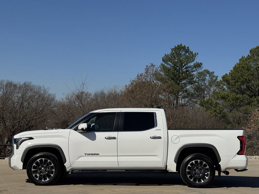 Used 2024 Toyota Tundra Limited AWD/4WD image 3