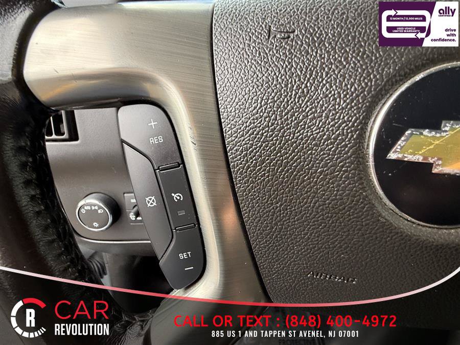 Used 2017 Chevrolet Express 3500 LT w/ LT Preferred Equipment Group RWD image 16