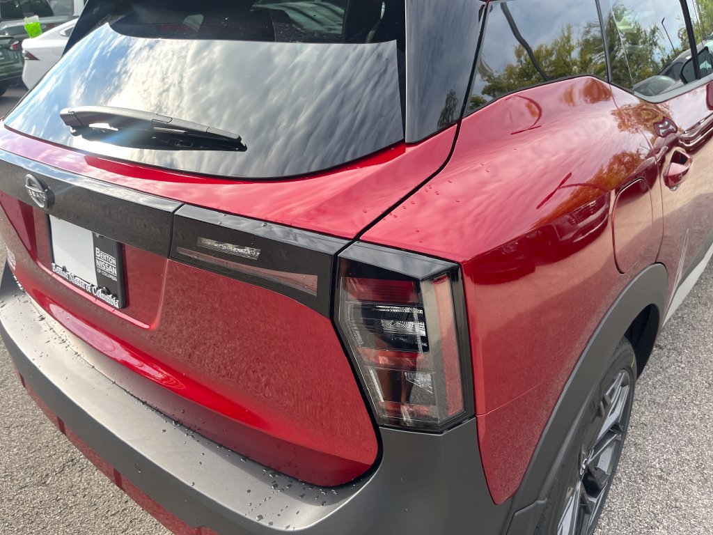New 2027 Nissan Kicks SR w/ SR Premium Package FWD image 42