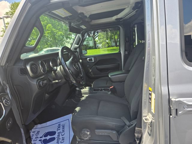 Used 2021 Jeep Gladiator Sport AWD/4WD image 6