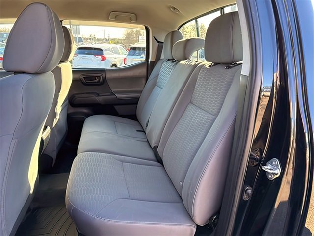 Used 2017 Toyota Tacoma SR image 17