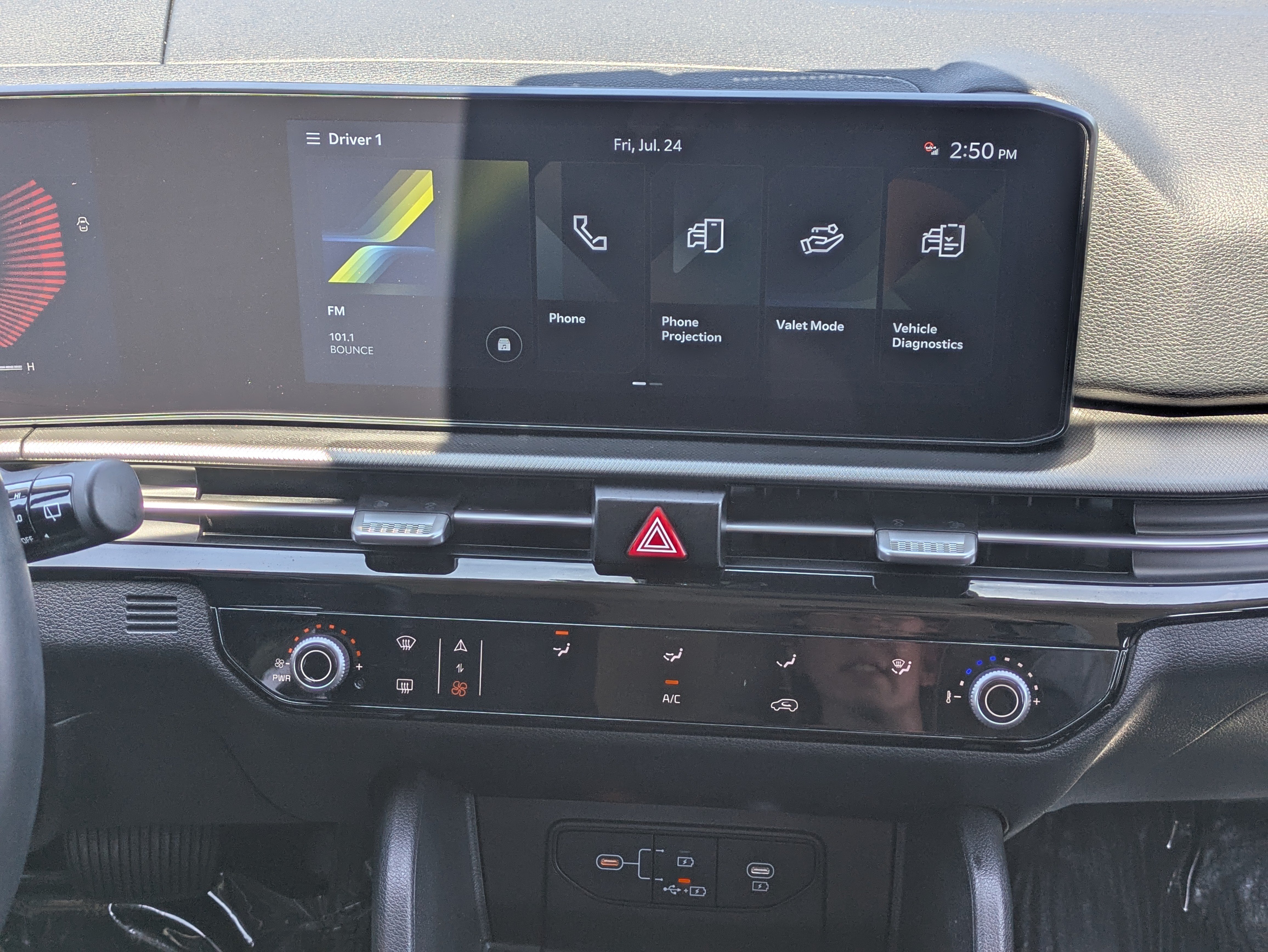 Certified 2026 Kia Sportage LX FWD image 19