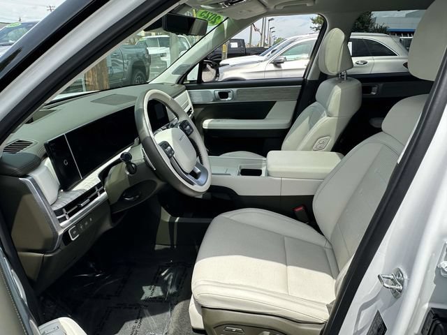 Used 2025 Hyundai Santa Fe Calligraphy AWD/4WD image 15