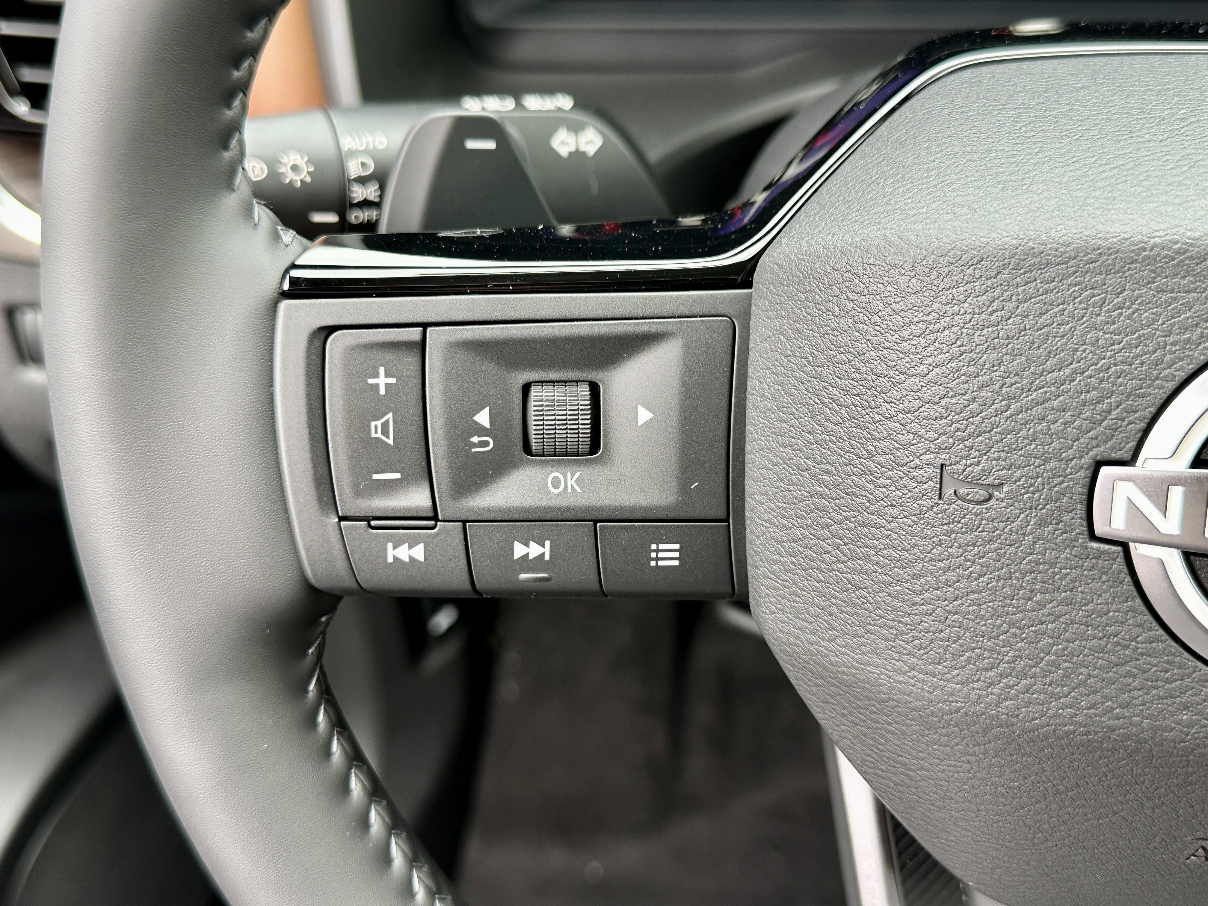 New 2026 Nissan Rogue Platinum image 29