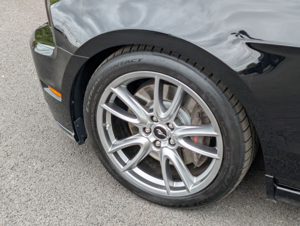 Used 2014 Ford Mustang GT Premium w/ GT Track Package RWD image 19