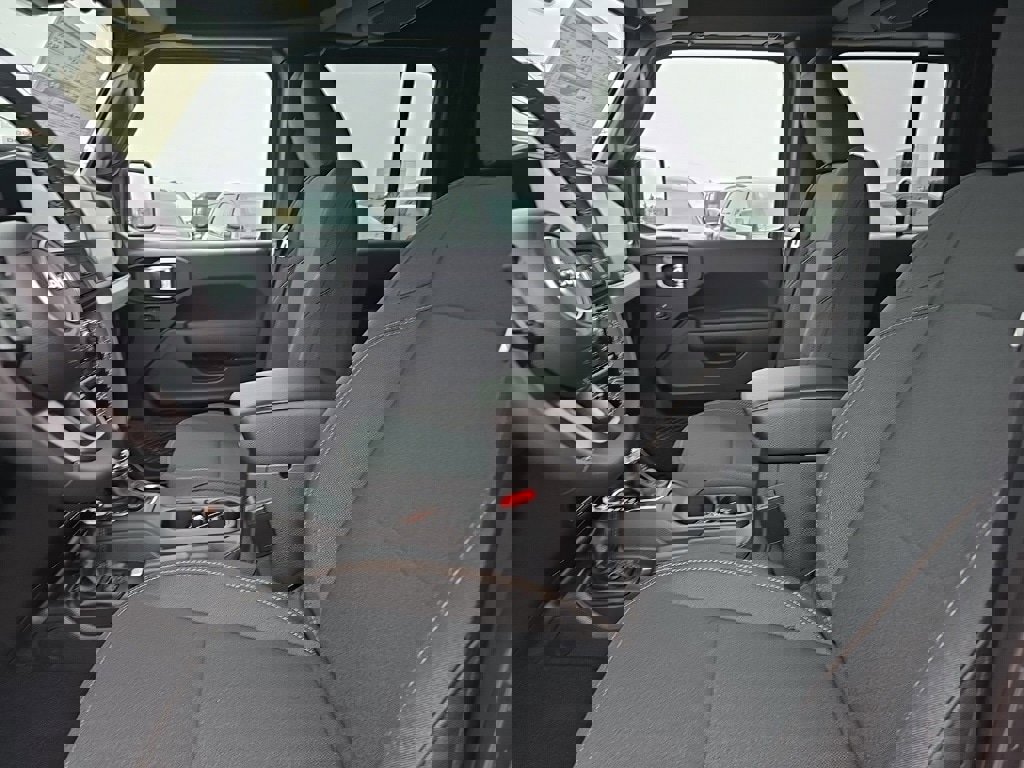 New 2026 Jeep Gladiator Sport image 20