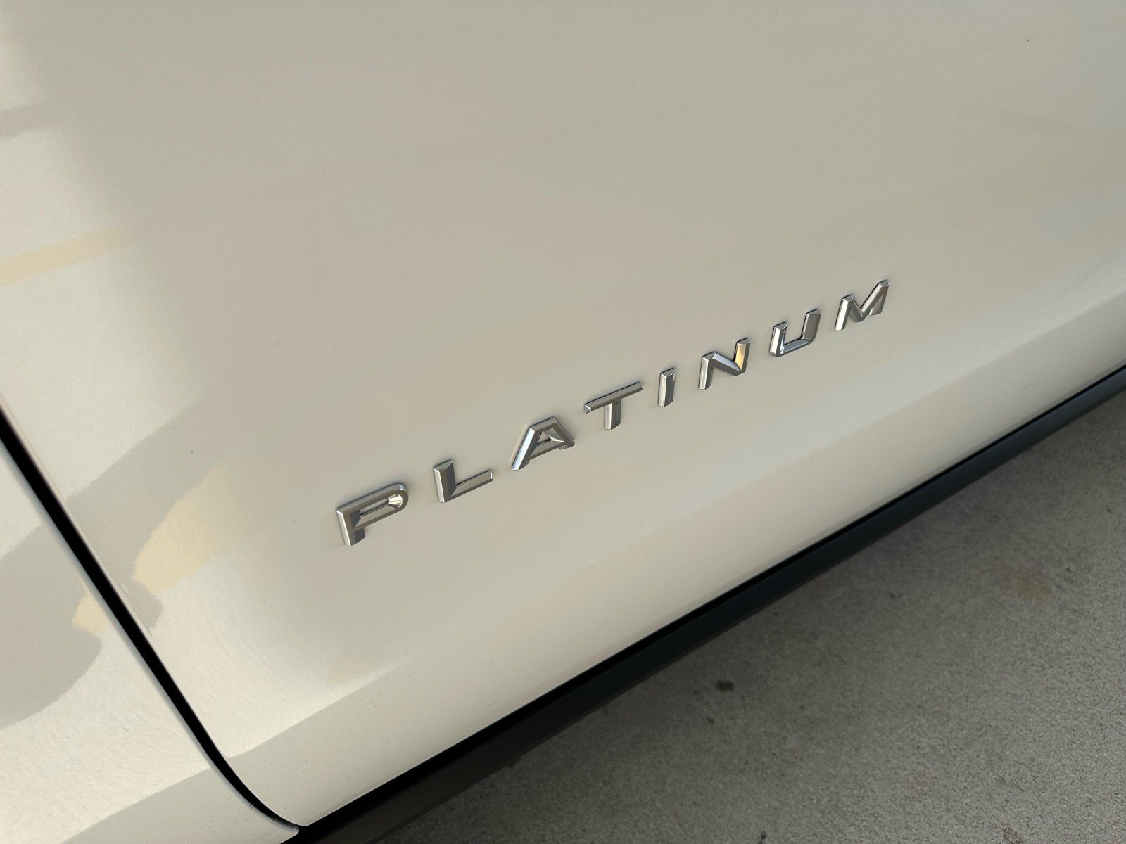 New 2027 Ford Expedition Platinum w/ Platinum Ultimate Package AWD/4WD image 4