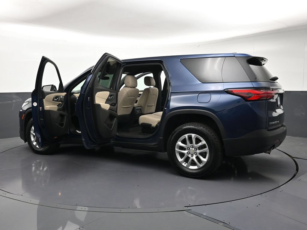 Certified 2023 Chevrolet Traverse LS AWD/4WD image 35