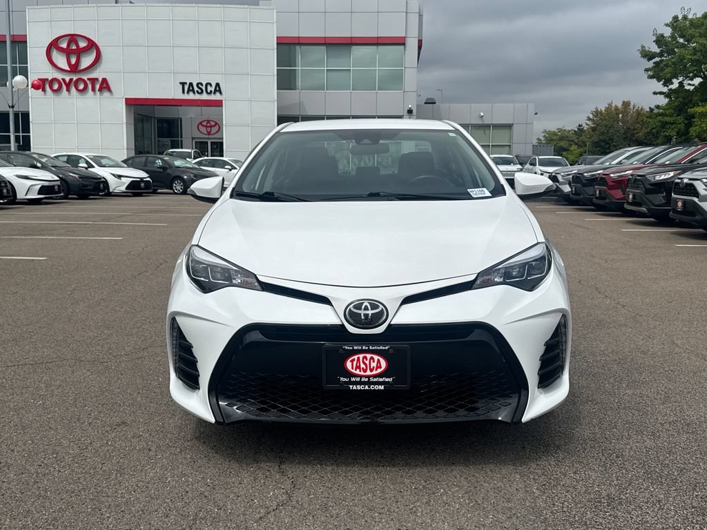 Used 2019 Toyota Corolla SE w/ Carpet Mat Package (TMS) FWD image 2