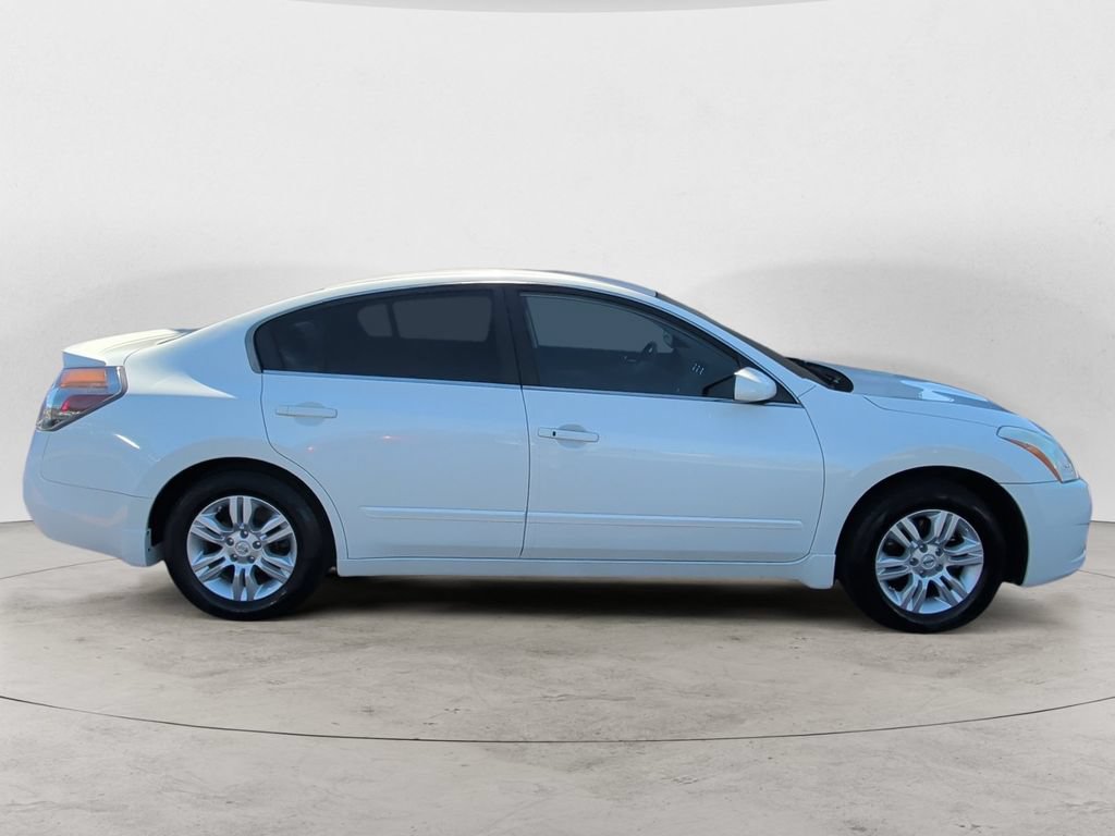 Used 2012 Nissan Altima 2.5 S w/ 20th Anniversary Pkg FWD image 4