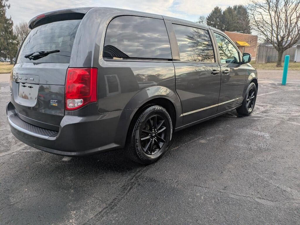 Used 2019 Dodge Grand Caravan GT image 6