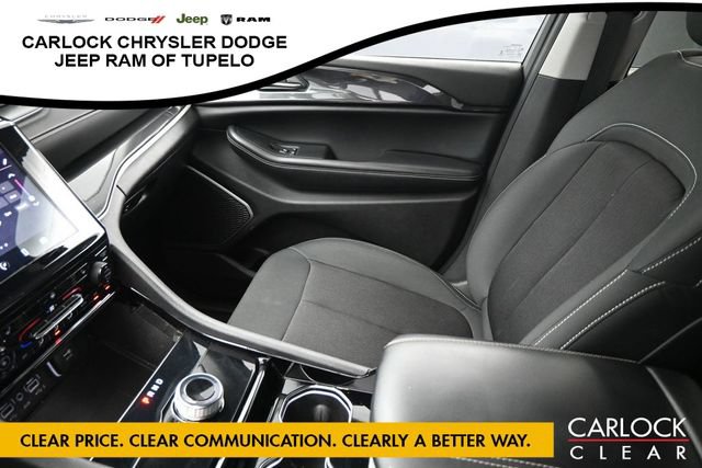 Used 2022 Jeep Grand Cherokee L Laredo w/ Luxury Tech Group I AWD/4WD image 26