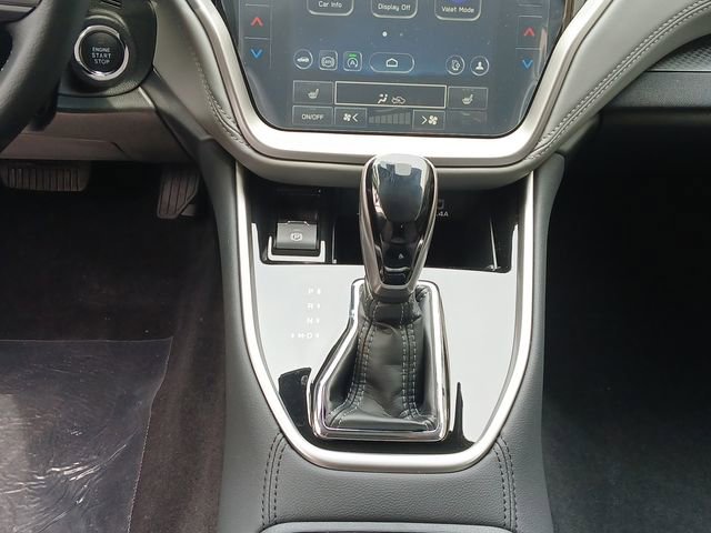 Used 2025 Subaru Outback Premium image 12