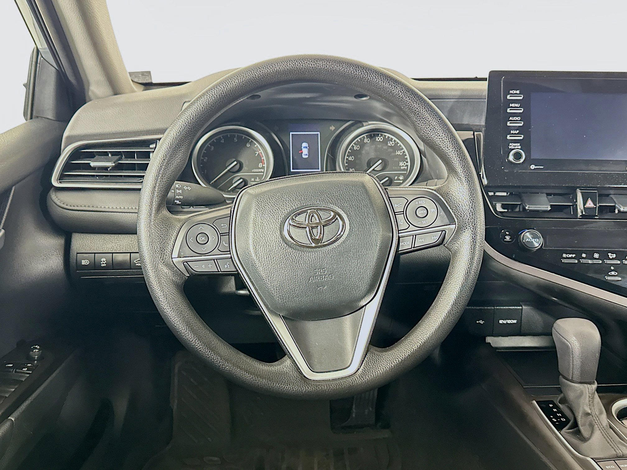 Used 2023 Toyota Camry LE w/ Convenience Package FWD image 17