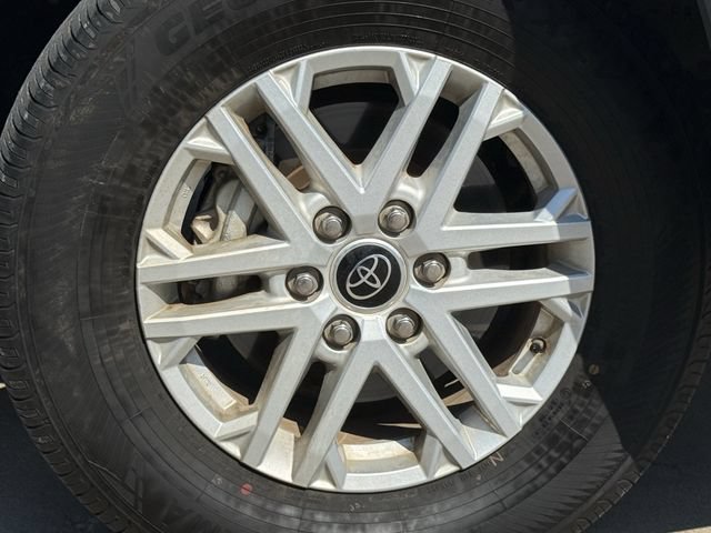 Used 2024 Toyota Tundra SR5 AWD/4WD image 11