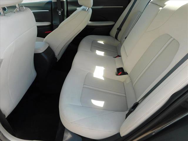 Used 2025 Hyundai Sonata SEL FWD image 24