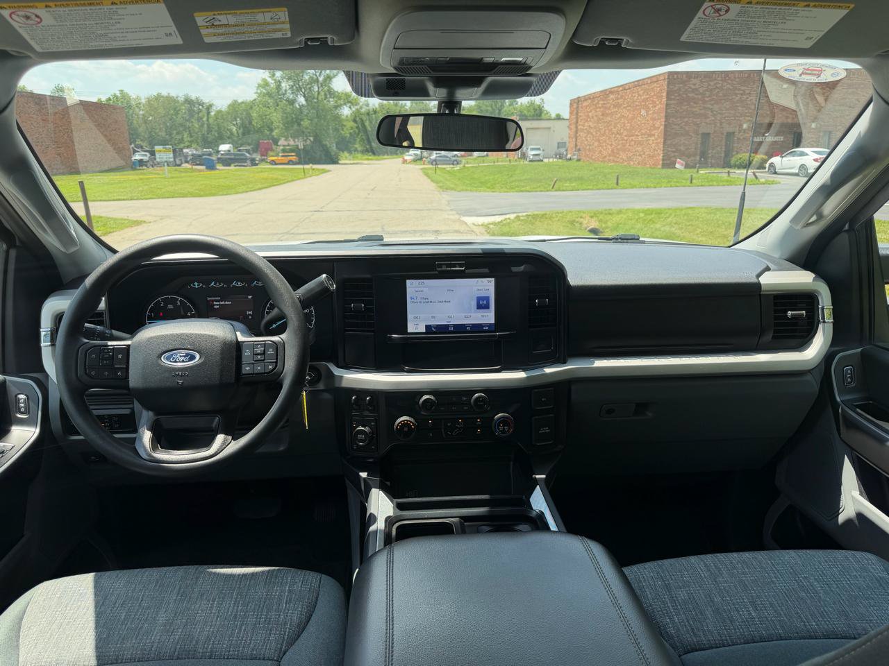 Used 2025 Ford F250 XLT w/ FX4 Off-Road Package AWD/4WD image 35