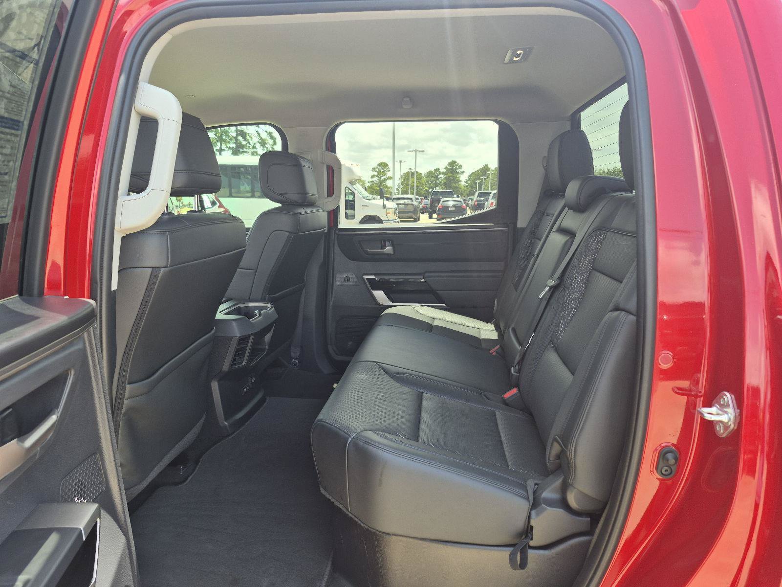 Used 2022 Toyota Tundra Limited w/ Power Package RWD image 12
